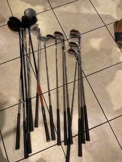 Golf Clubs all that is in pictures