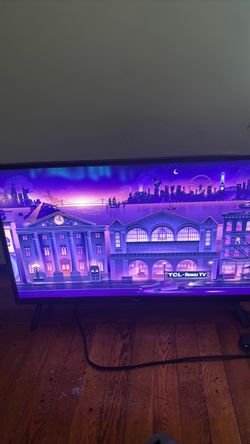 32in TCL Roku Smart TV