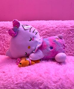 Hello Kitty Sleeping 