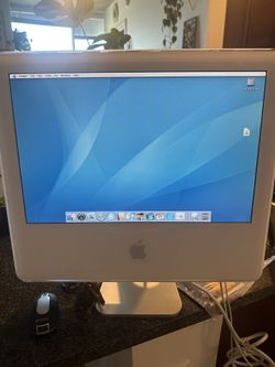 2011 Apple iMac Desktop 
