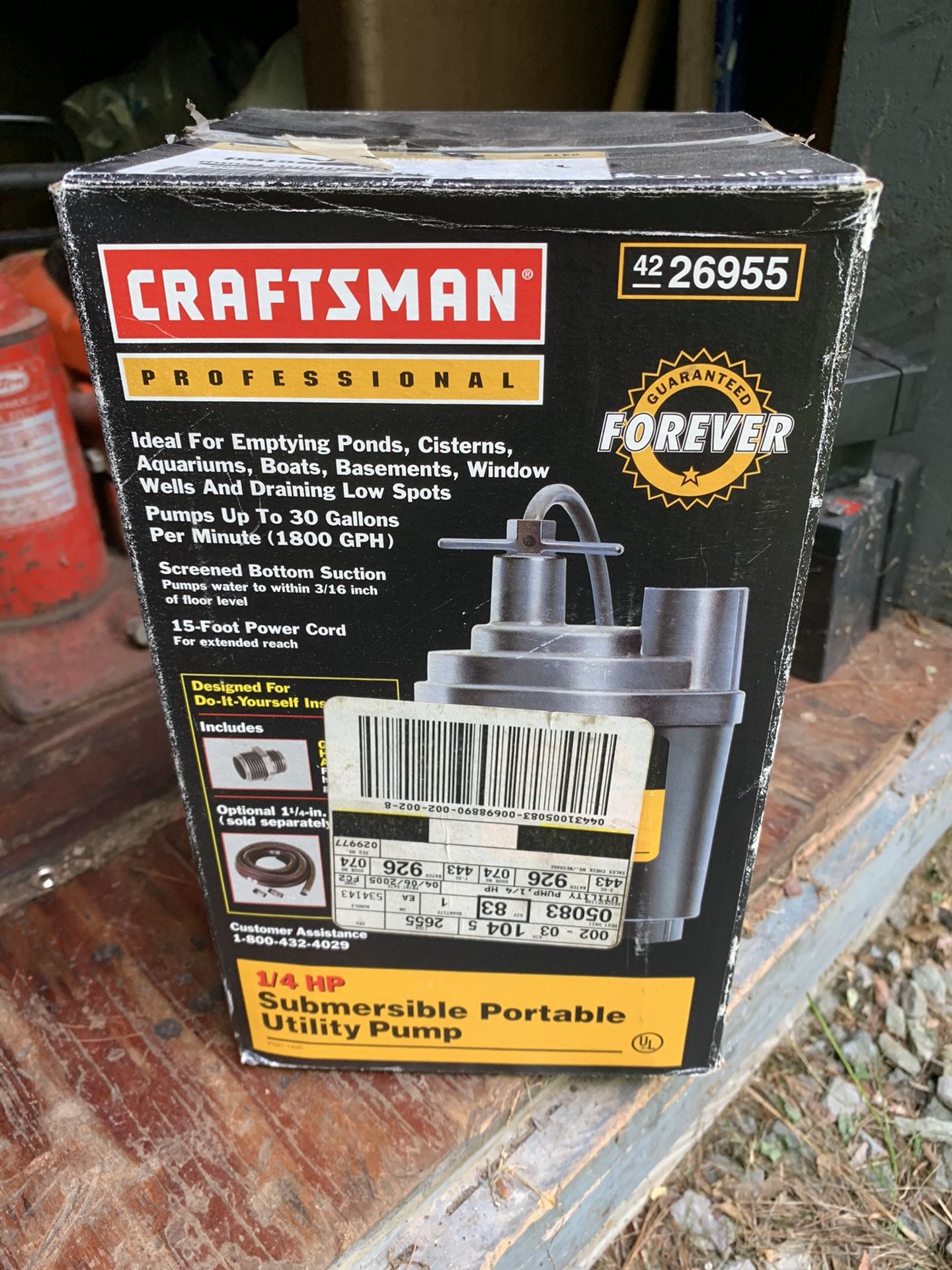 Submersible basement utility pump. Craftsman. New in box