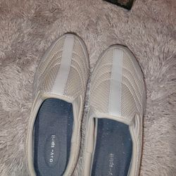Easy Spirit White Slip On Women Shoes Size 8 1/2