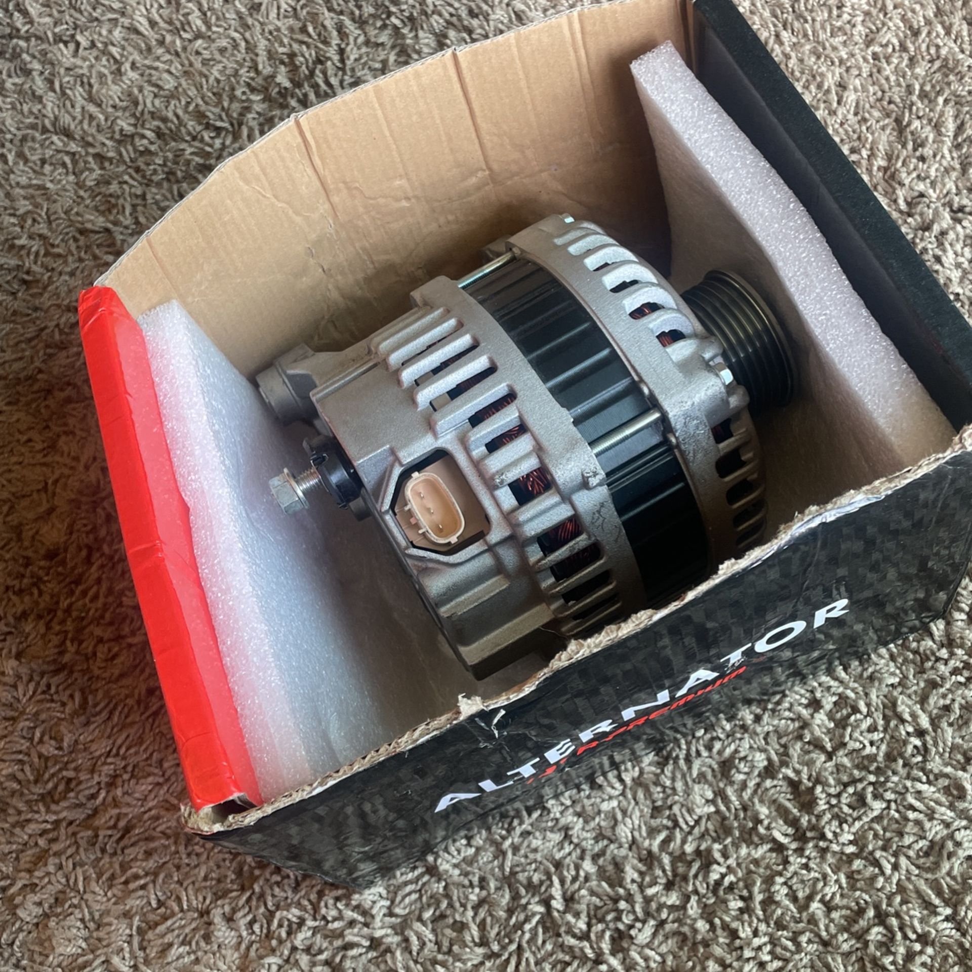 2012 Infiniti G37 Alternator