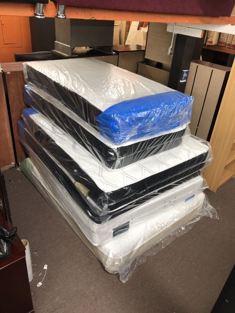 BRAND NEW In Plastic!!! Mattress And Box Spring HUGE Sale!!!