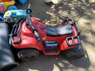 Toy car
