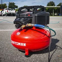 Craftsman Pancake compressor 6 Gallon