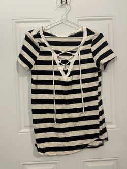 Promesa Size Medium Striped Short Sleeve Top For Women