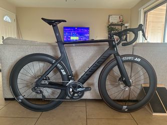 Canyon Aeroad CF SLX 8