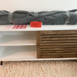 TV Console For Sale With Sliding Door Pickup In DTLA