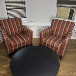 Stylish Arm Chairs And Coffee Set
