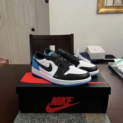 Jordan 1 Low UNC