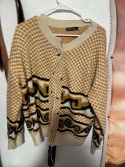 SHEIN warm sweater size Large  great condition