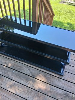 T.V stand 47 LG. 19 he. black