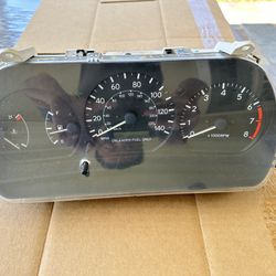 Free 1997 To 1999 Toyota Camry Speedometer (Manual Trans)