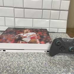 Xbox One X 1tb no offers or trades please!!