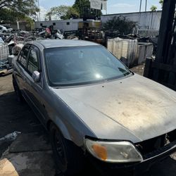 2003 Mazda Protege Parts 