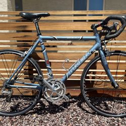 Trek Road bike (80$ New Tires)