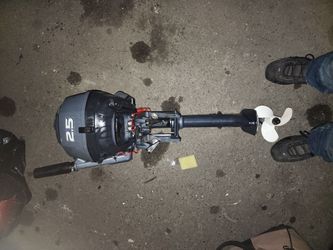 Yamaha 2.5 4 stroke boat motor