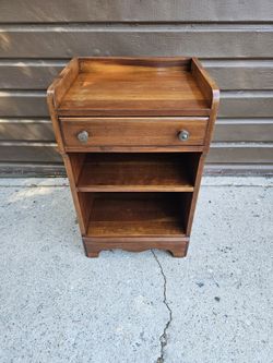 Mid-century Modern Cherry Night Stand Or End Table ! Circa 1950's! Good Condition!