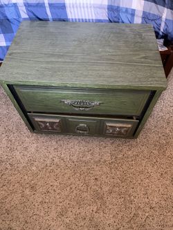 Vintage dresser