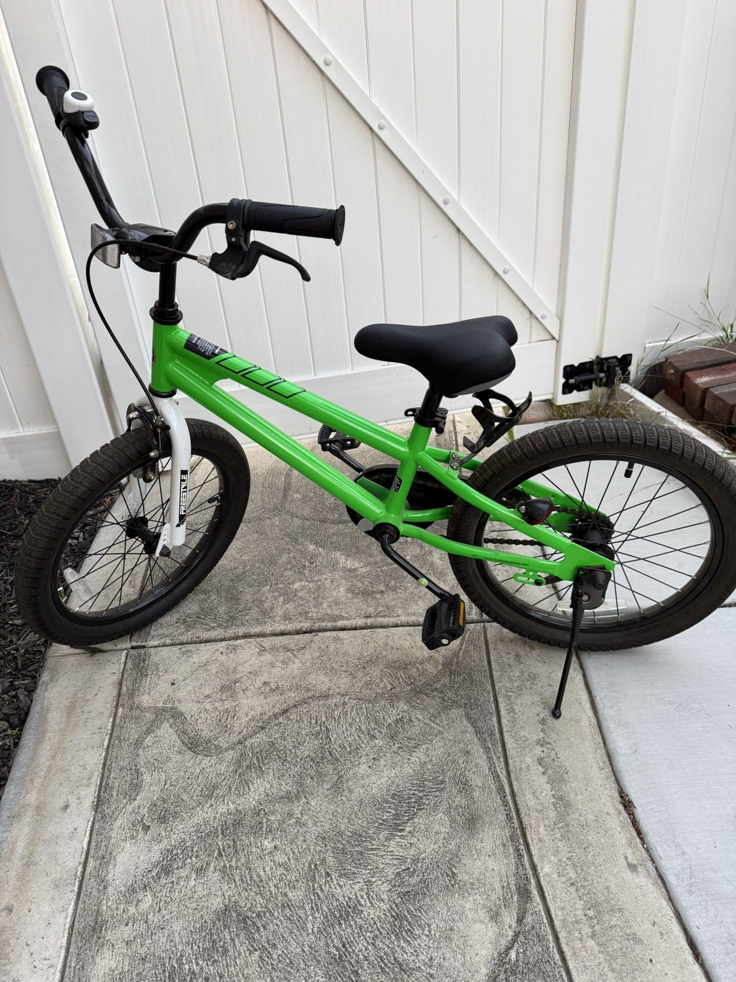 Royal baby Kids bikes 18” And 16”.