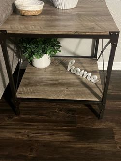 Living room, middle table, one side lamp table