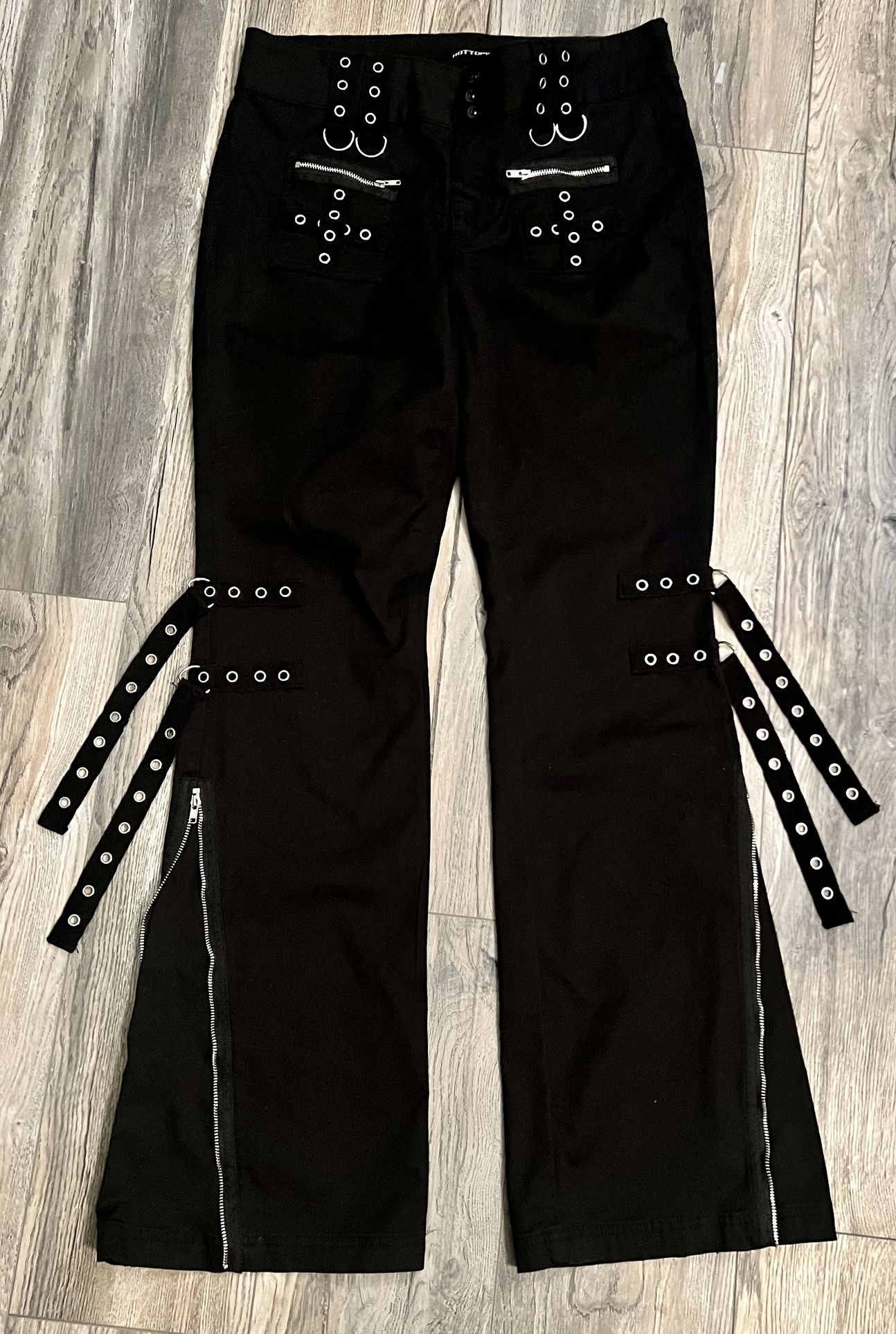 Hot Topic Pants Womens 6 Gothic Cargo Flare Zip Pocket Ring Punk Alt Black