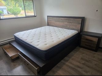 BED FRAME & MATTRESS