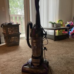 Dirt Devil Vaccuum Cleaner 