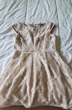Liz Claiborne Beige dress