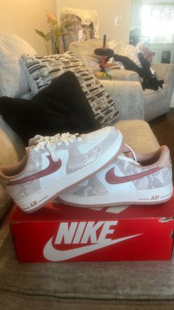 Nike Air Force 1 Low Snakeskin Sneakers Size 9