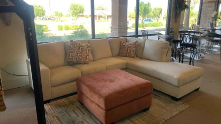 Chaise sectional
