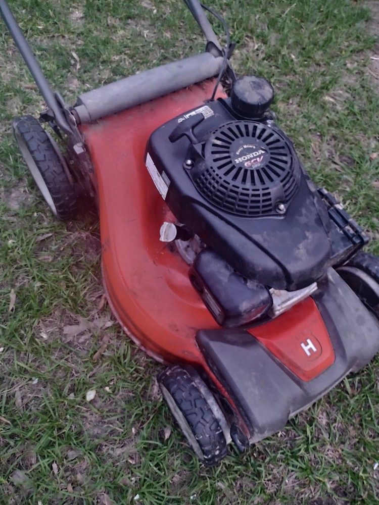 Husqvarna AWD Self Propelled Lawn Mower 
