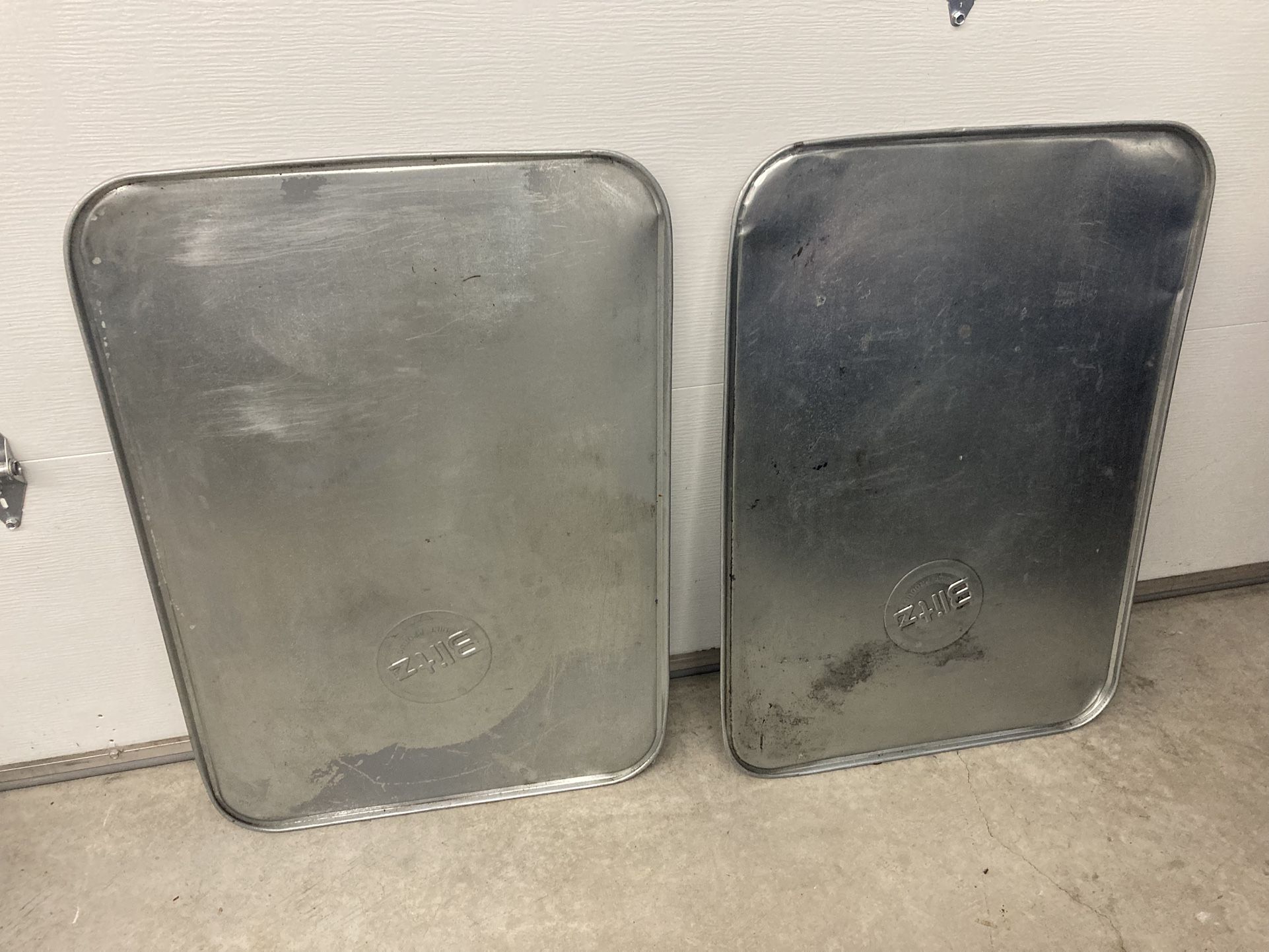 Automotive Drip Pans 3’X2’ Good Shape 2 Each