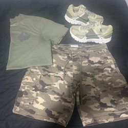 Romero Nike Size 9 , Shirt/shorts Size Large