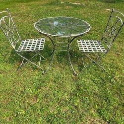 Beautiful Iron Bistro Set Heavy Table And 2 Chairs