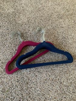Kids Velvet Flocked Hangers