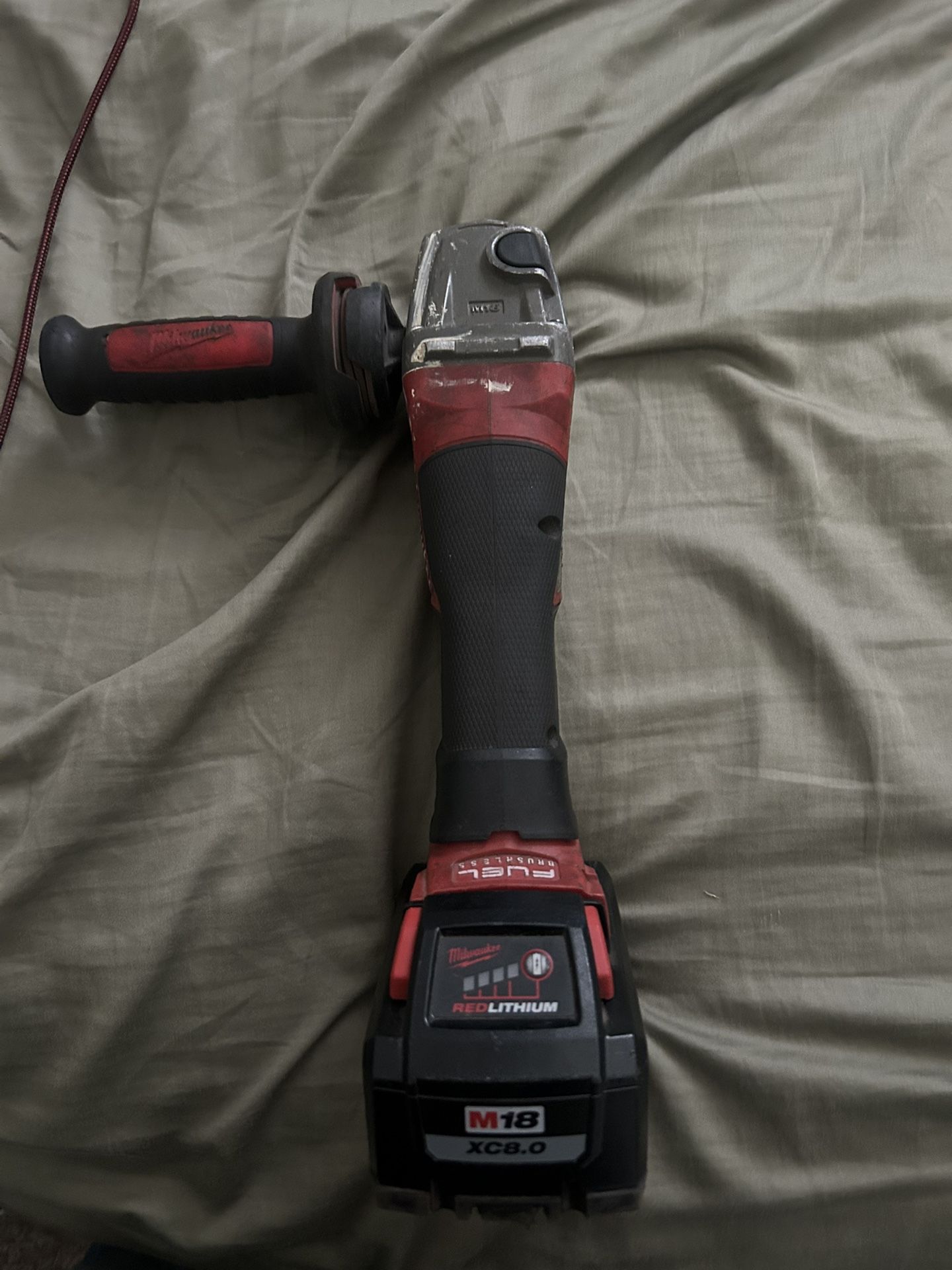 Milwaukee Grinder Fuel w/battery