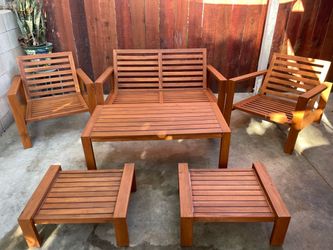 Outdoor patio furniture