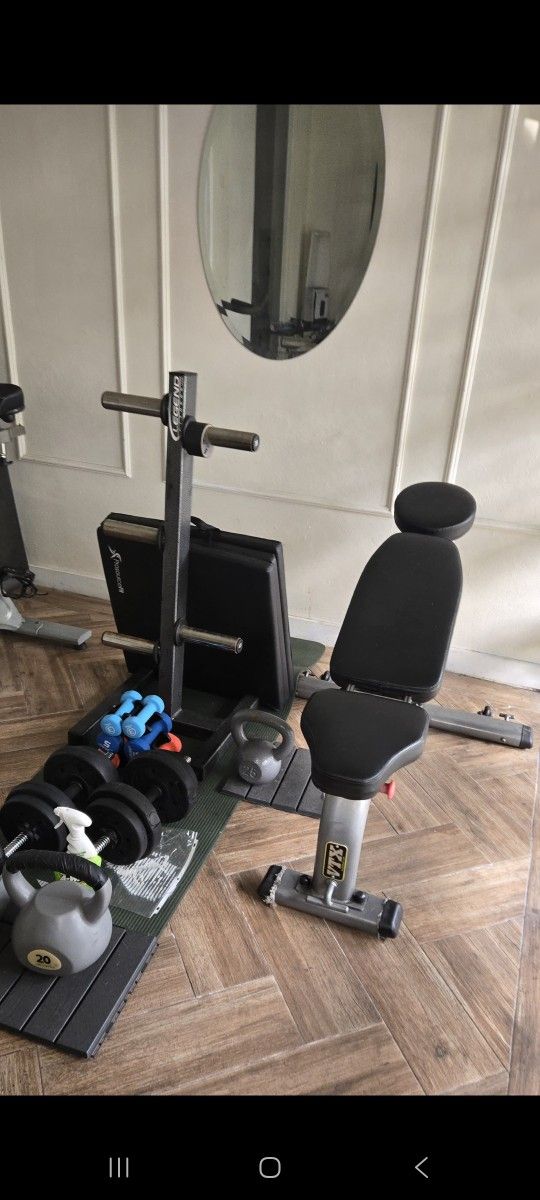 Set of Gym Equipment In Mint Condition