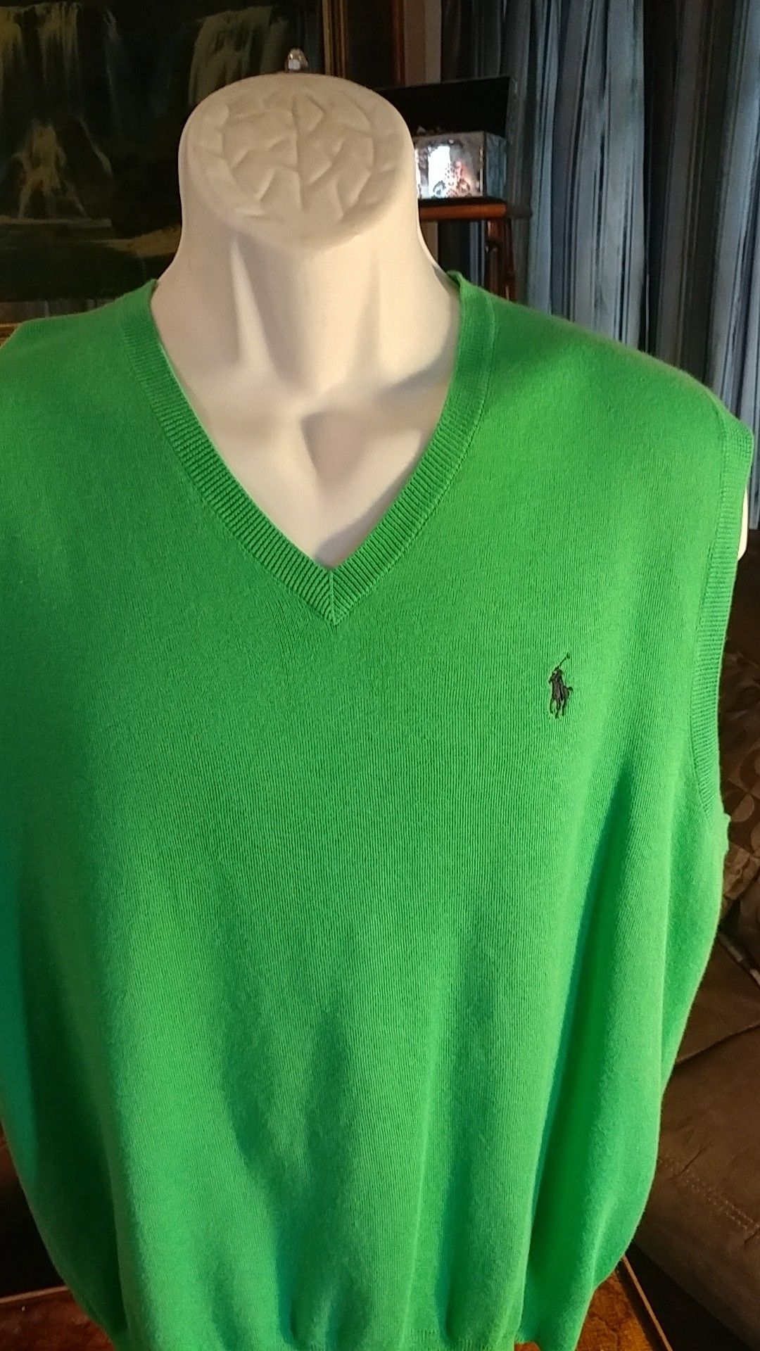 Great condition Ralph Lauren Polo sweater vest sz Med.