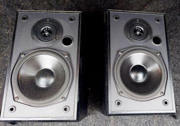 Polk Audio Bookshelf Speakers