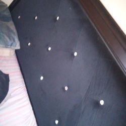 Queen Size LED Light Up Headboard And Footboard And Railing Set-up 