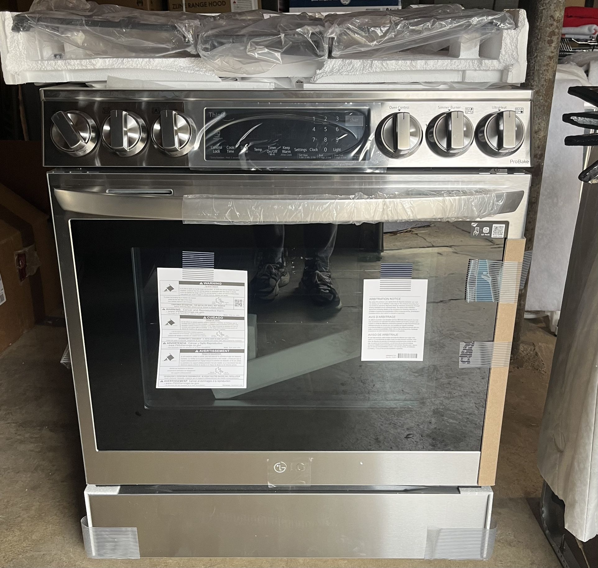 LG 30in Air Fry Convection Smart Gas Range