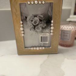 Photo album picture frame