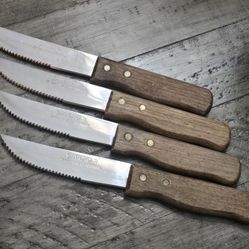 GAUCHO III STEAK KNIVES BY ADCRAFT  ~ SET OF 4 knives 10” LONG