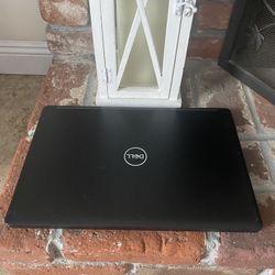 Dell 8th Gen i5 Laptop with 1 TB NVME, 32 GB Ram, Hyperthreaded, HDMI