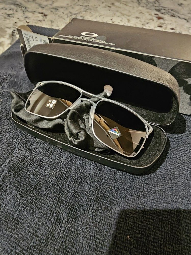 Oakley Holbrook TI Polarized Sunglasses 