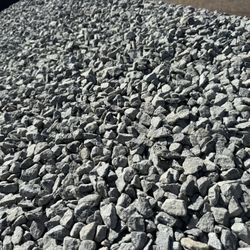 Gravel 3/4” sell by ton + delivery 