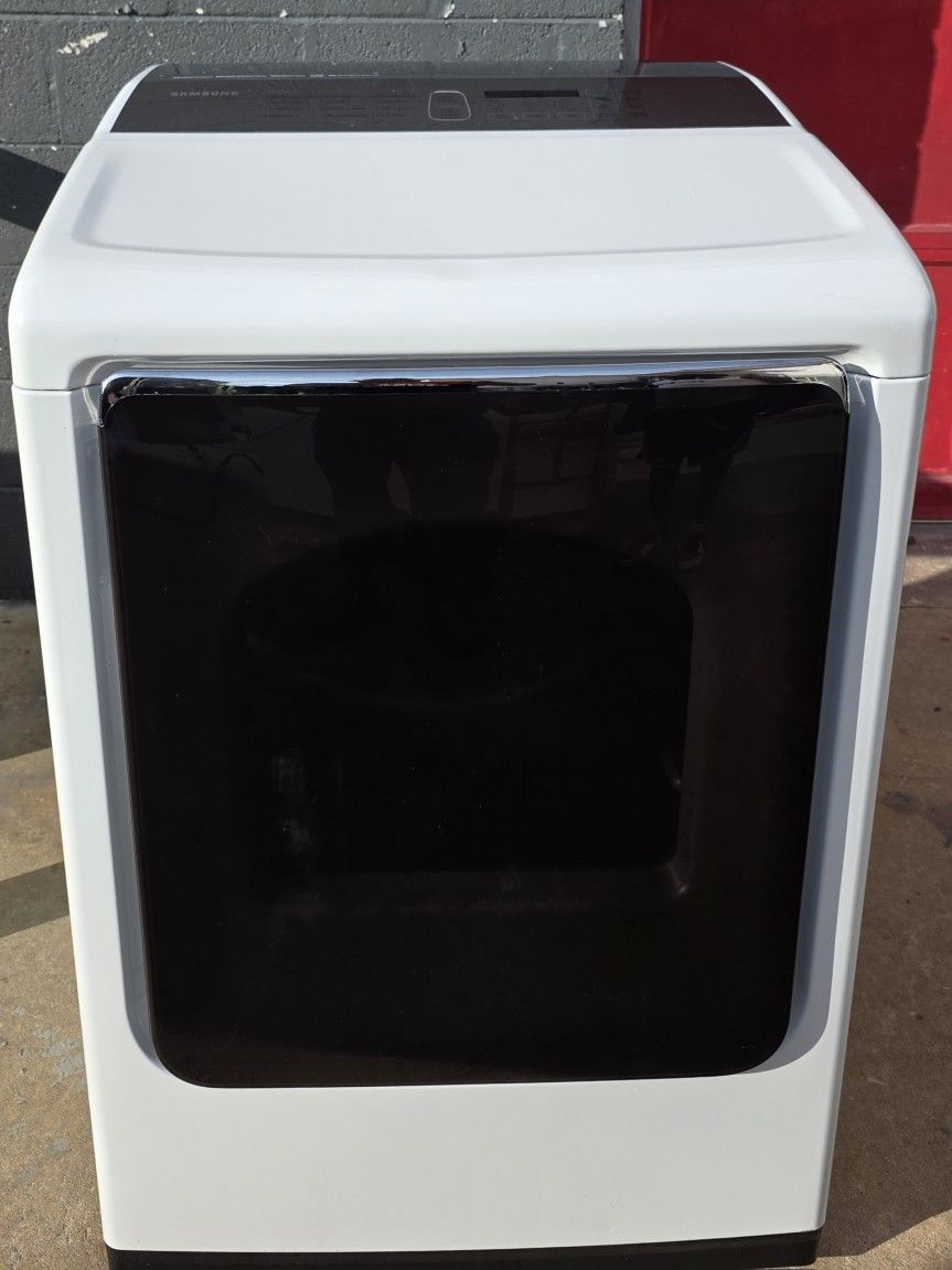Samsung Dryer for Sale
(Works Great)
Comes w/Warranty
Delivery Available